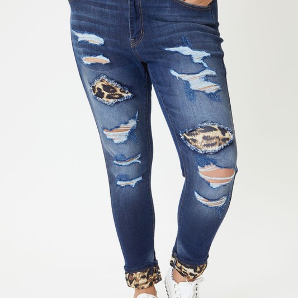 NEW! KanCan USA Leopard Detail Jeans 1X, 2X & 3X